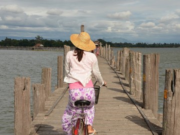 Chaung Tha Beach